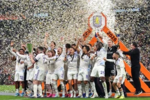 Aston Villa Juara Liga Europa 2026! Unai Emery Ukir Rekor Bersejarah usai Bungkam Freiburg 3-0